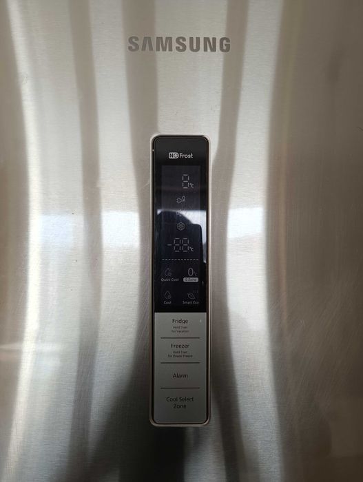 Lodówka Samsung No Frost w dobrym stanie