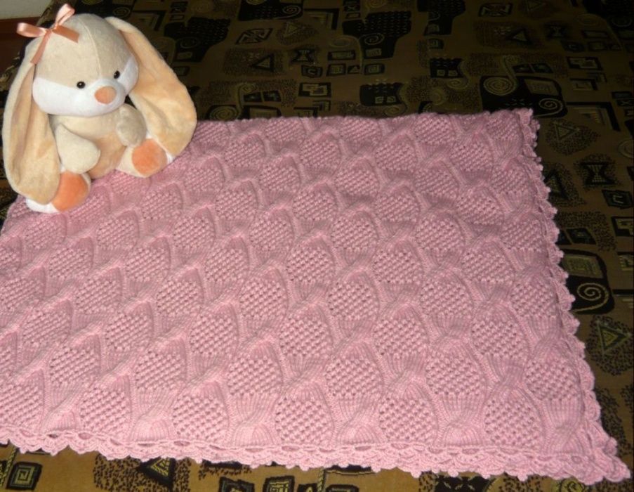 В'язаний спицями плед "Бантики", 100% шерсть.