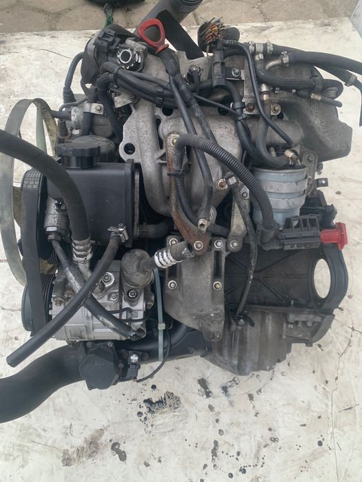 Goly slupek  Silnik SPRINTER 646 2.2 Biturbo