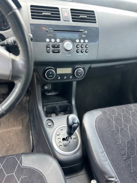 Продам авто Suzuki Swift 1,4 бензин 2008 рік