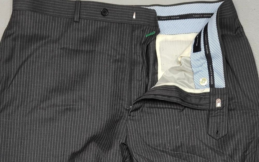 Wr) TOMMY HILFIGER oryginalne spodnie materiałowe/wełna Roz.XL