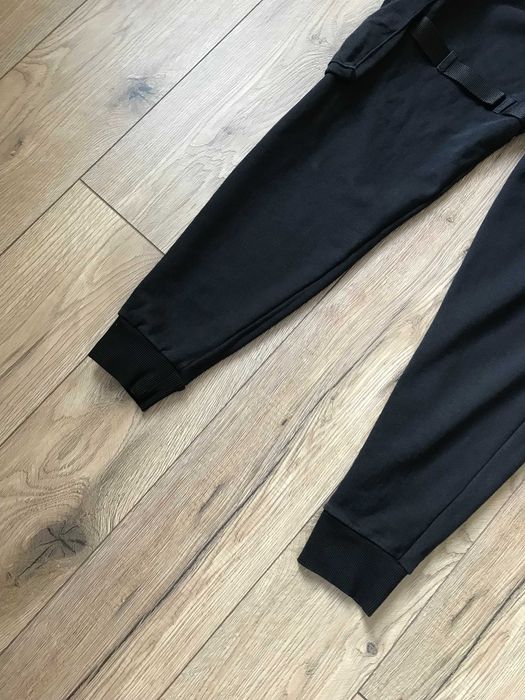 Spodnie dresowe Asos Streetwear slim rozm. M