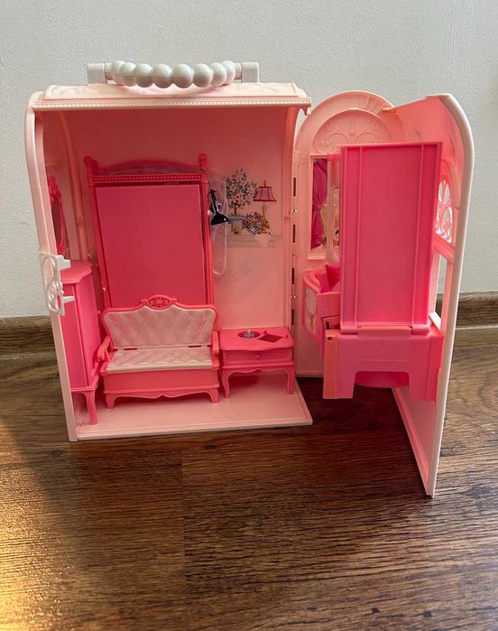 Składany domek Barbie
