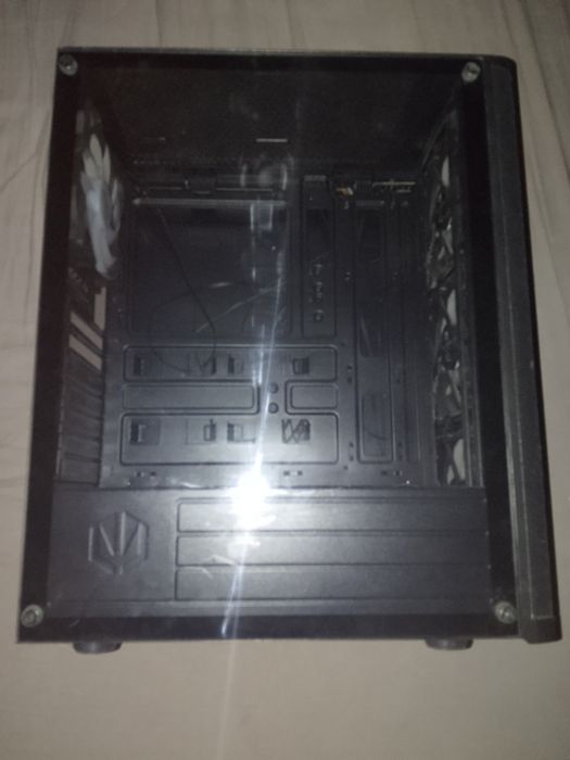 Endorfy Signum 300 ARGB – obudowa PC