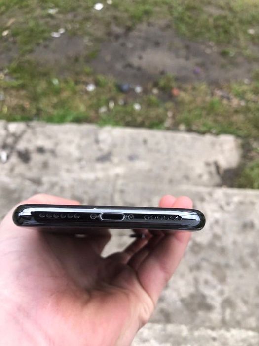 продам. айофн. Х