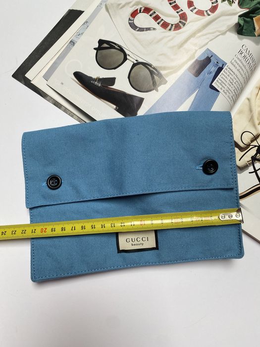 Kosmetyczka prezent dodawany do perfum podróżna