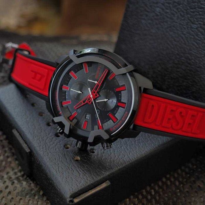 Чоловічий годинник хронограф Diesel Griffed DZ4530, оригінал