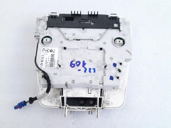 Plafonier frente MERCEDES-BENZ Classe C (W204)