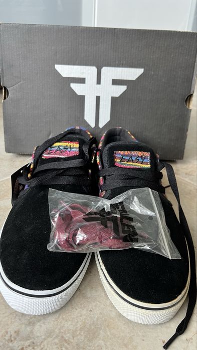 Sapatilhas Fallen tamanho 44