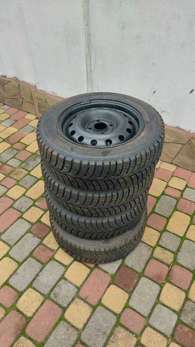 продам зимові шини 175/65/14