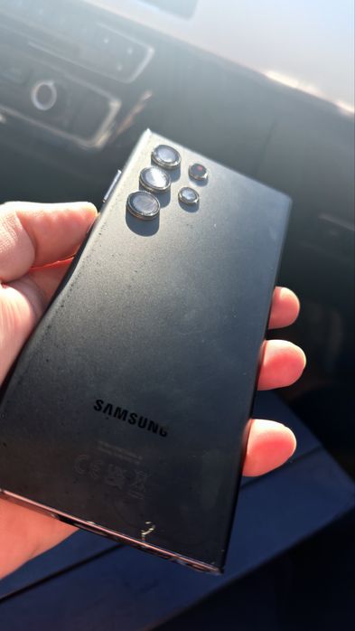 Vendo Samsung Galaxy S22 Ultra em ótimo estado geral