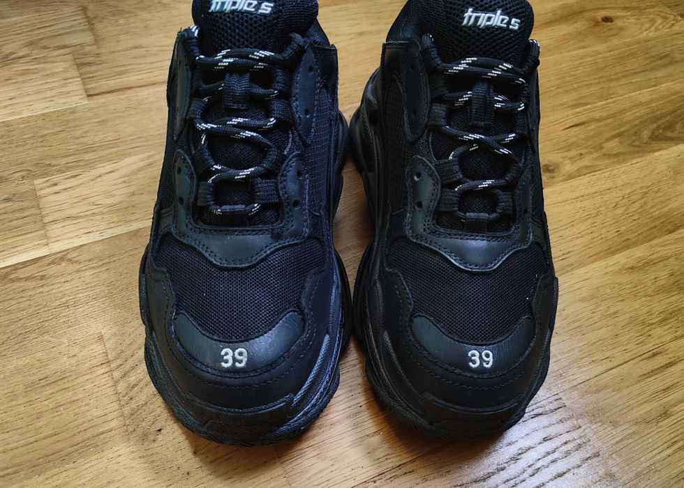 Кроссовки Balenciaga Triple S Размер 39: 8 000 грн. - Другие