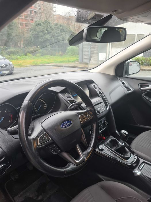 Vende-se Ford Focus Titanium