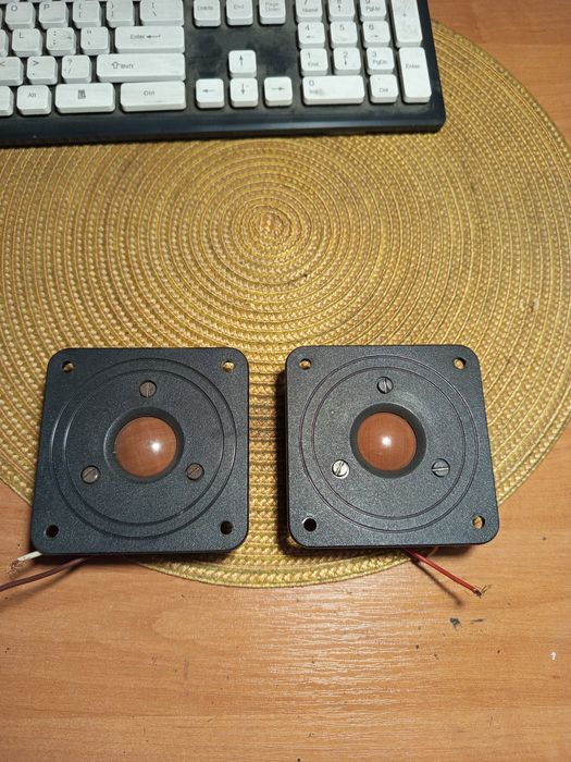 Głośnik wysokotonowy Unitra Tonsil Gdwk 9/80 8 ohm z mojej kolekcji