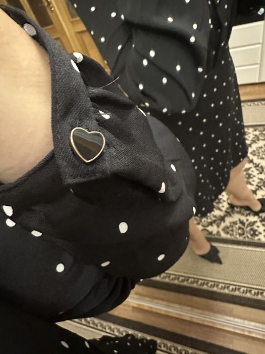 Стильна жіноча сукня