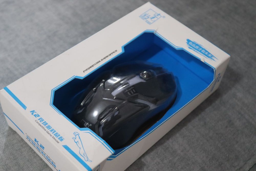 Mouse com LEDs – Design Moderno e Alto Desempenho