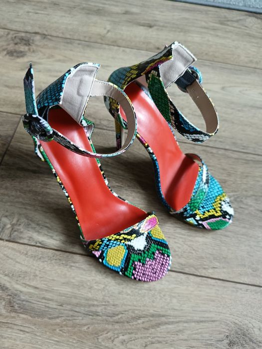 Szpilki 38 sandałki snake print wąż wesele sesja impreza sylwester