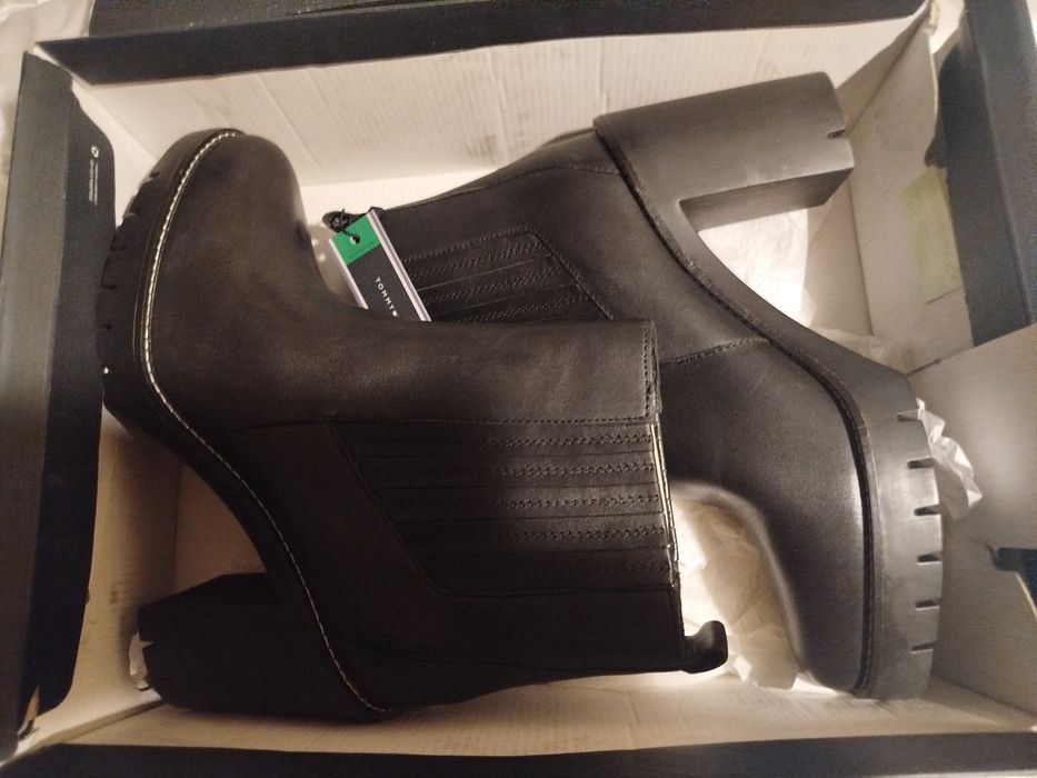 Buty  r .41   Tommy Hilfiger