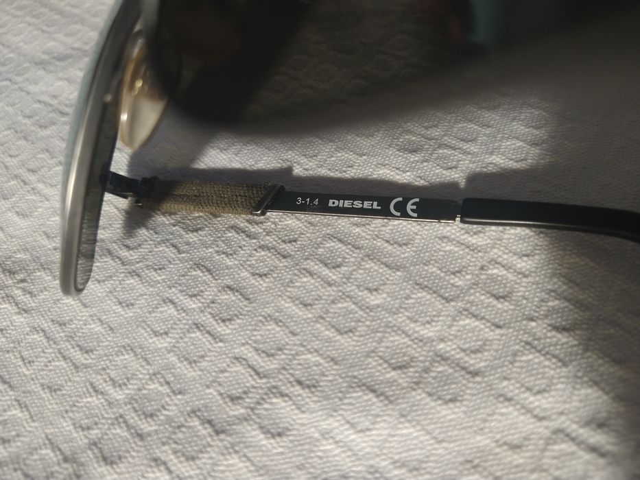 Óculos de sol da Diesel