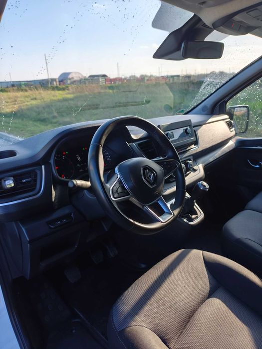 Wynajem - Renault Trafic 2022r | 9 osób | niski przebieg | GoCar Kiełczów