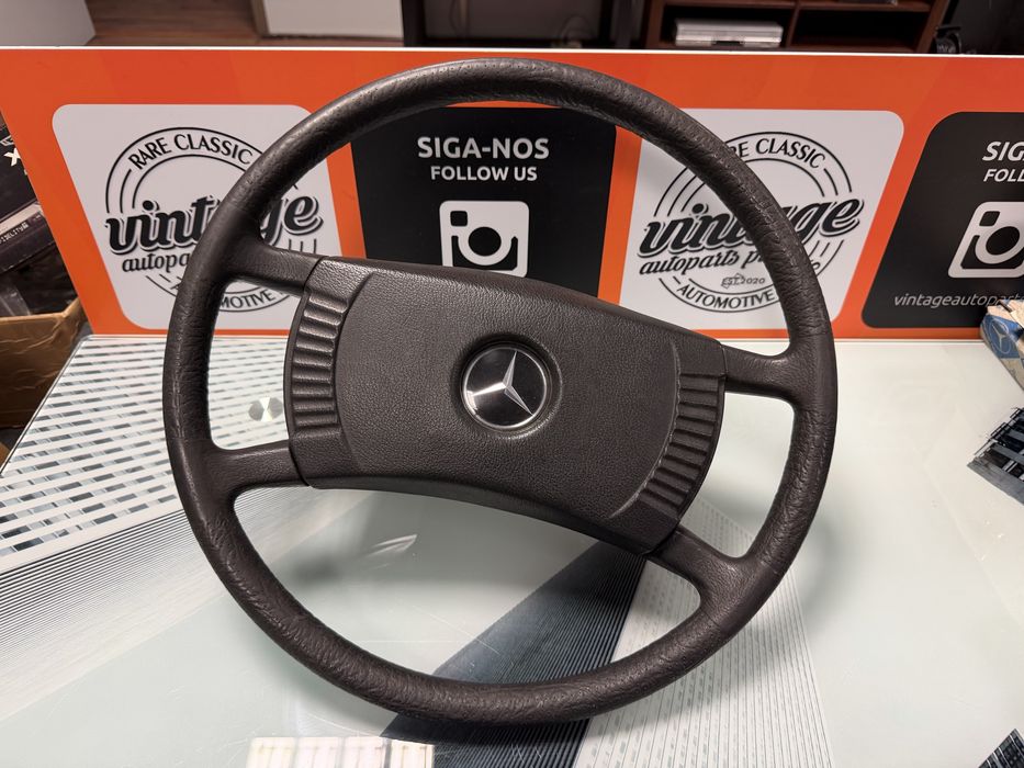 Volante Mercedes W115/W123