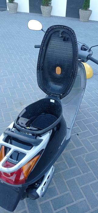 Продам HONDA LEAD 48