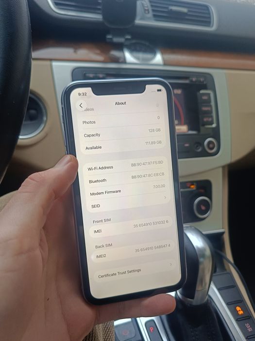 iPhone 11 128gb rsim
