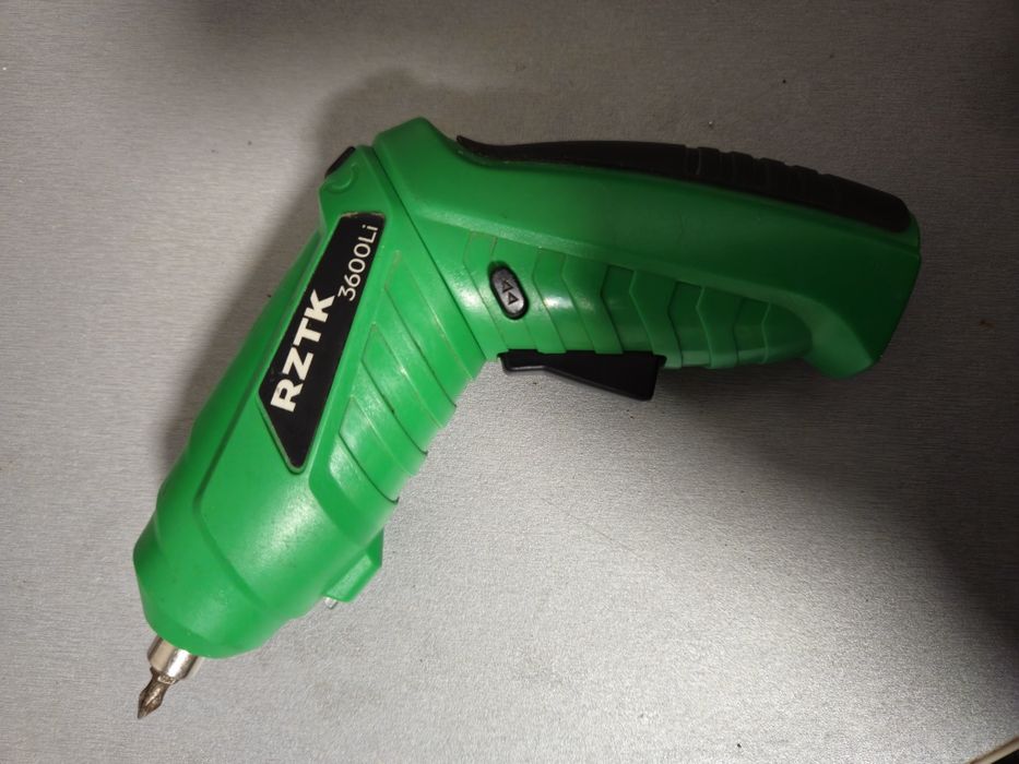 Електровикрутка RZTK 3600Li