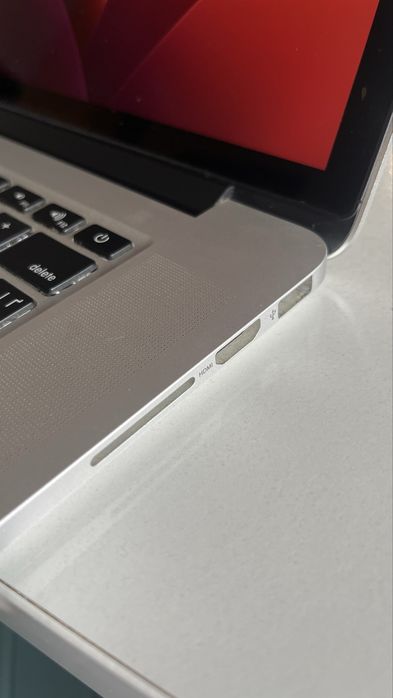 Macbook pro 15 2014