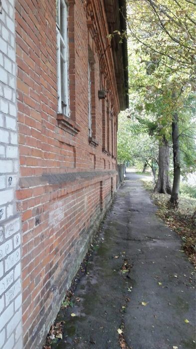 БЕЗ% Приміщення в центрі, Кролевець