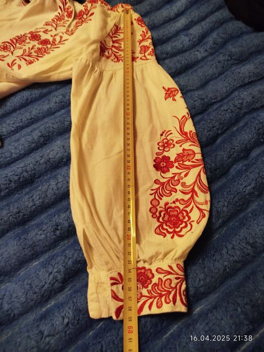 Гарна вишита сорочка