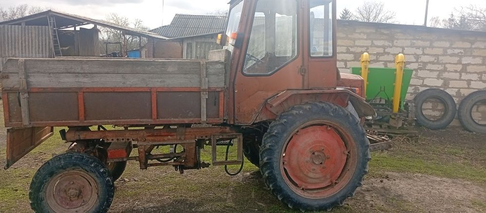 Продається т-16 в гарному стані
