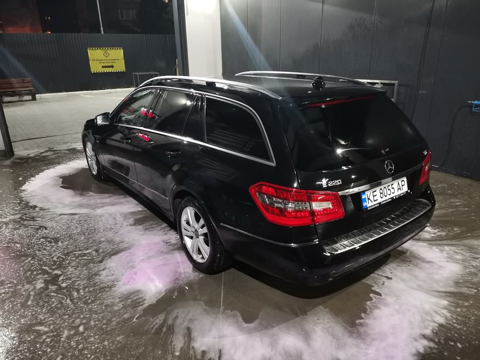 Продам Mercedes E200 W212