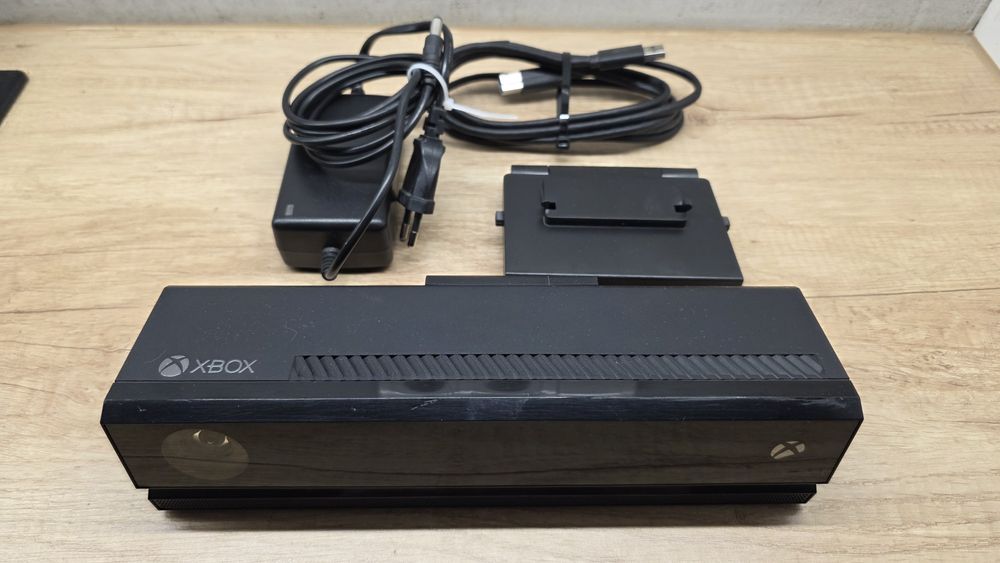 Microsoft Xbox Kinect + gra Zumba Fitness World Party