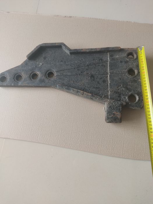 Стійка плуга ПЛН 3-35 чавунна.Стойка плуга ПЛН.стійка на плуг Одеський