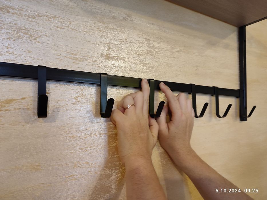 Nowy czarny wieszak ścienny półka na ubrania