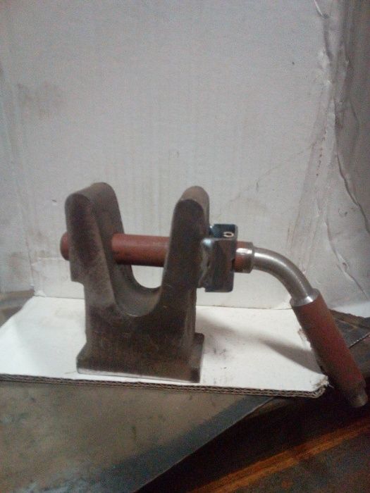 Ucho wywrotu, widełki wyrotu