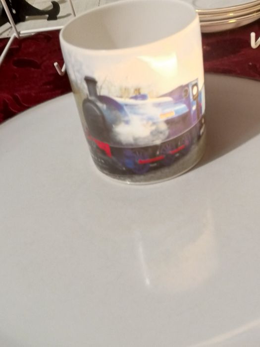 Kubek kolejowy – parowóz DATA Fine Bone China 9 cm defekt