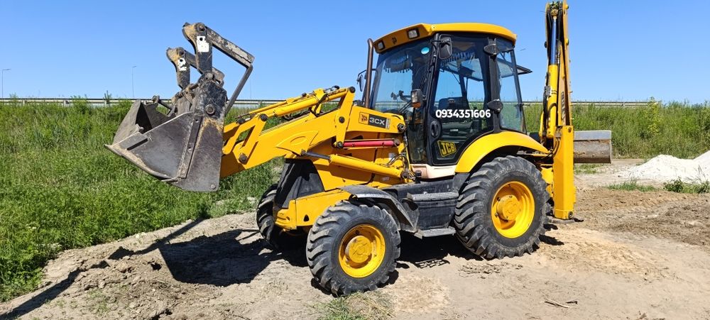 Послуги екскаватора-навантажувача 3 сх  JCB  вила ковші погрузка авто вигрузка вантажівок  щебінь пісок  послуги самоскидів чистка ділянок  сміття