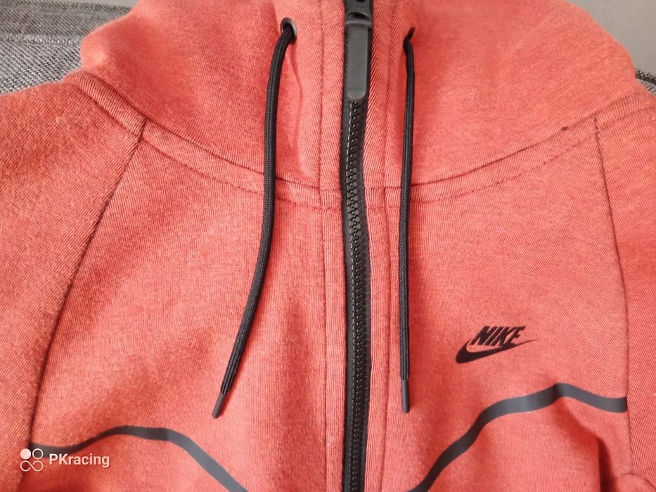 Bluza Nike Tech Fleece S super stan