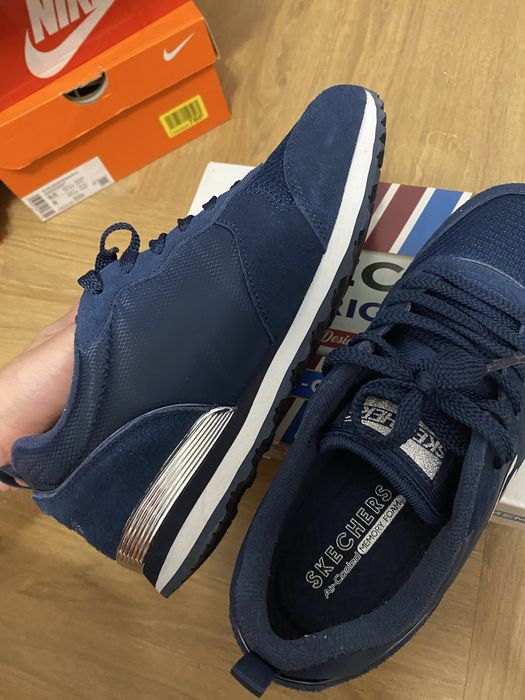 Buty skechers 40