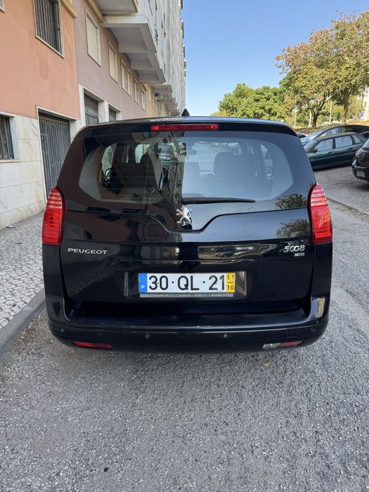 Peugeot 5008  1.6 2011 (7 lugares) — photo 4