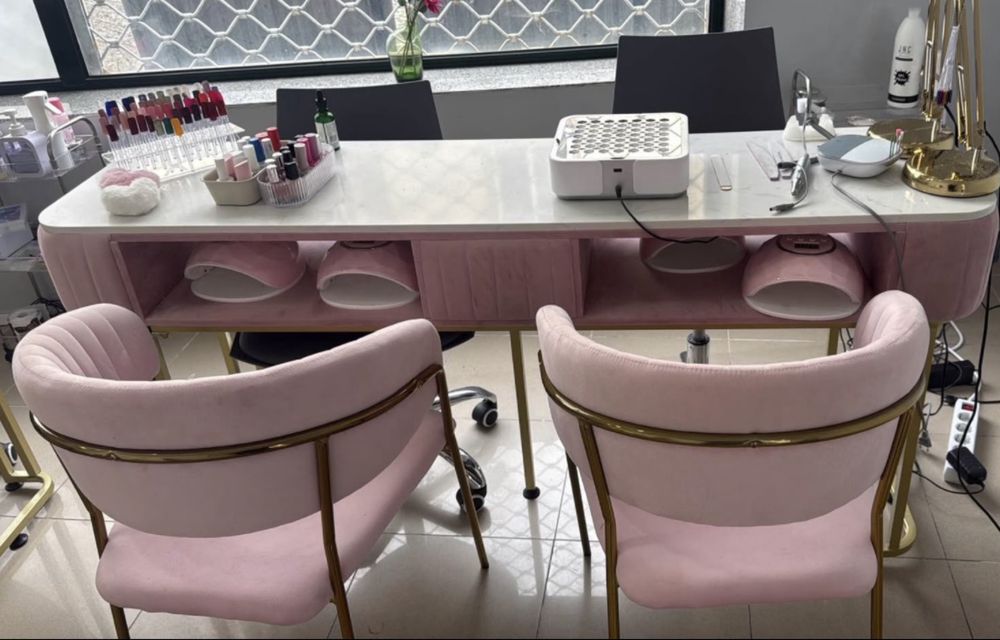 Moveis para espaço de Estetica e Cabelo
