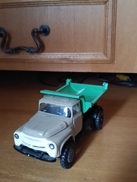 Машинки Автолегенды СССР