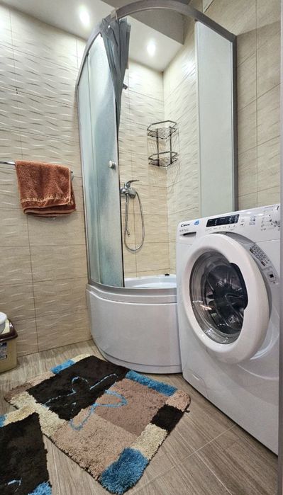 Сдам 1-ком.в ЖК Академгородок(Добровольцев)Парк Победы,Студия