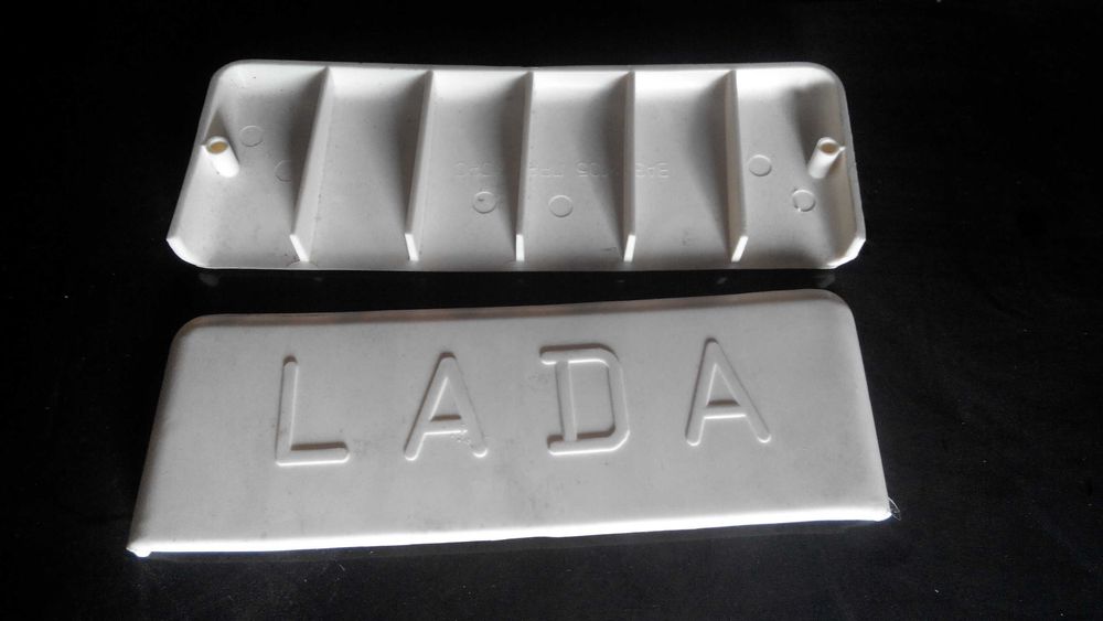 Накладки на капот LADA