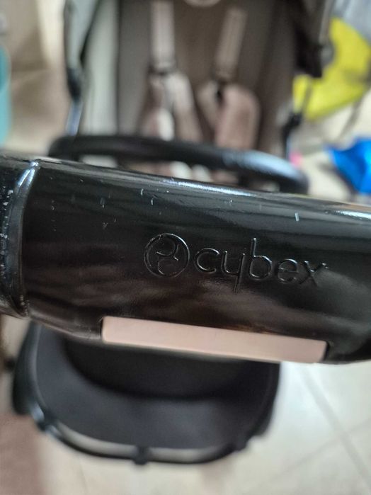 Cybex Iris M Air