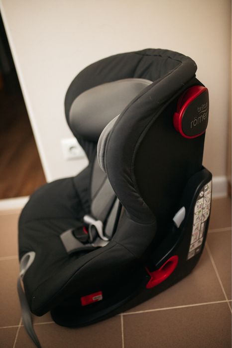 Дитяче автокрісло Britax romer king 2