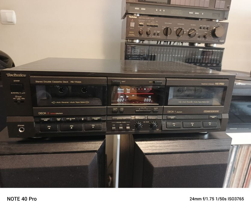 Technics magnetofon.
