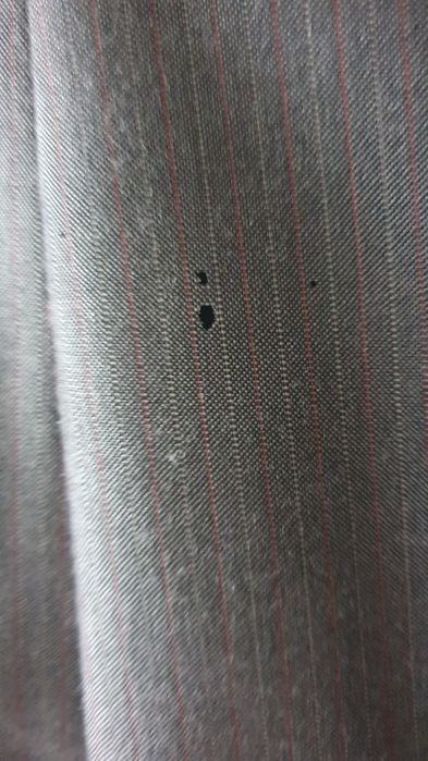 Отдам даром мужской костюм